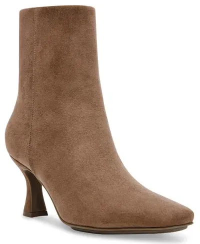 Anne Klein Women's Pablo Snip Toe Dress Booties In Truffle