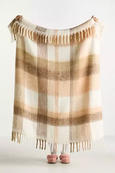 Anthropologie Cosy Cocoon Fringed Throw In Neutral