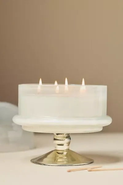 Anthropologie Pedestal Cake Gourmand Sweet Tonka & Vanilla Glass Candle In White