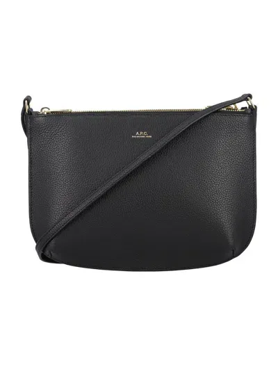 Apc Sac Sarah Shoulder Bag In Black