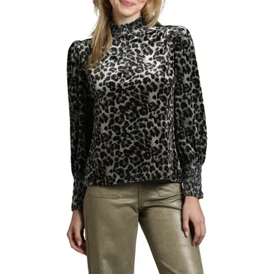 Apny Leopard Puff Shoulder Velvet Top In Black Multi