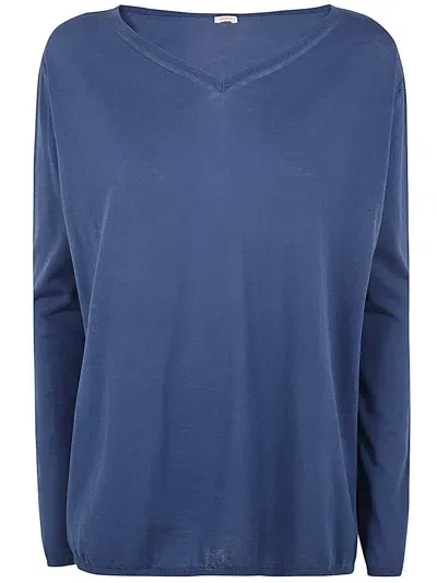 Apuntob V Neck Sweater In Blue