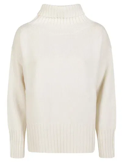 Aragona Sweater In White