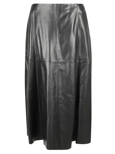 Arma Skirts Black