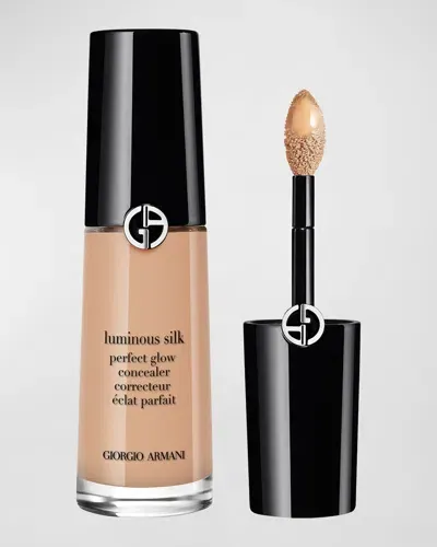 Armani Collezioni Luminous Silk Concealer In .- Light With A Neutral Undertone