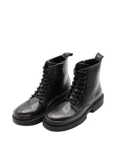 Armani Exchange Leather Boots In Black