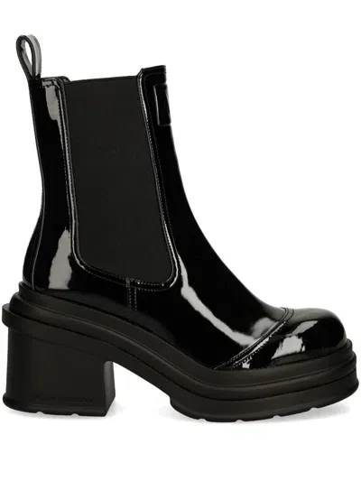 Armani Exchange Patent-finish Boots In Schwarz