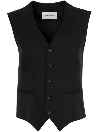 Armarium Mark Vest In Black