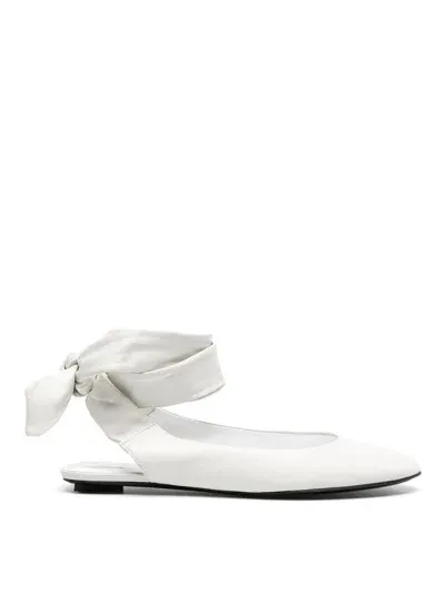 Attico Cloe Leather Ballerina Shoes In White