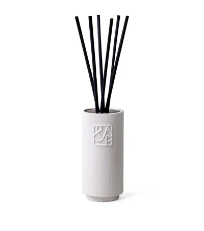 August & Piers Muse Diffuser Gift Set In White