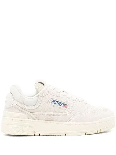 Autry Clc Sneakers In Cream/white