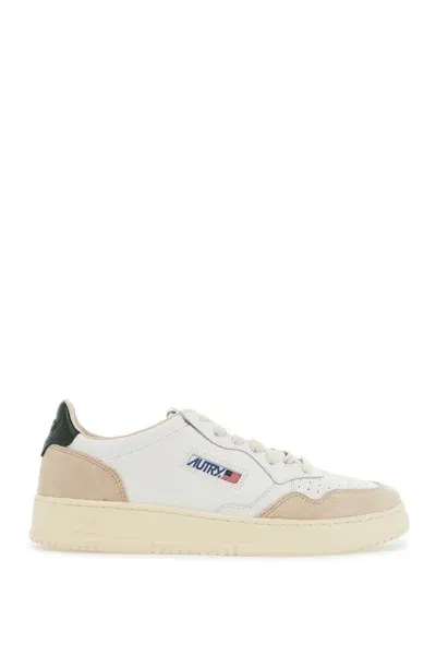 Autry Leather Medalist Low Sneakers In White