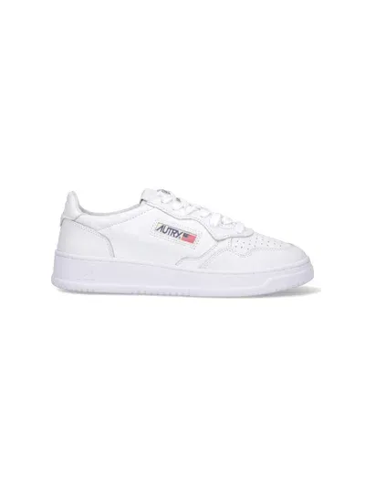 Autry Low Sneakers Medalist In White