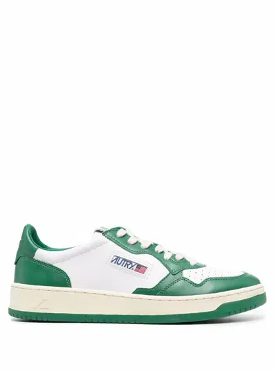 Autry Medalist Low Leather Sneakers