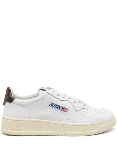 Autry Medalist Low Leather Sneakers In White