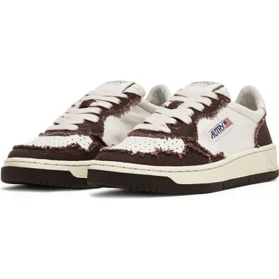 Autry Medalist Low Sneaker In Brown