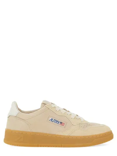 Autry Medalist Beige Low Top Sneakers With Logo Patch In Suede Woman In Multicolour