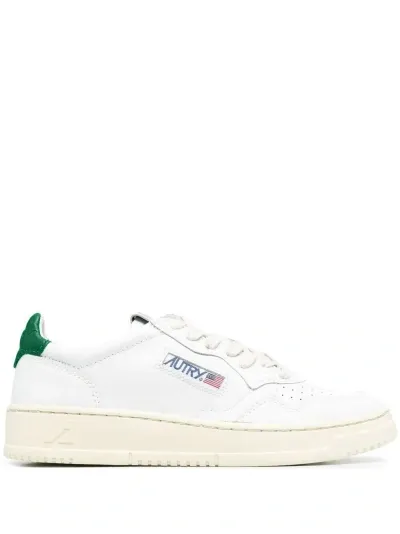 Autry Medalist Low Sneakers In White