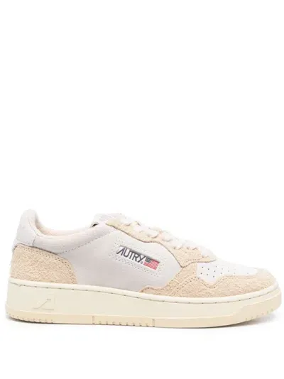 Autry Medalist Low Suede Sneakers In White