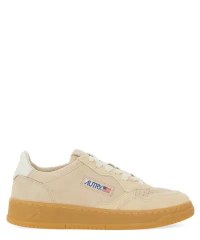 Autry Medalist Sneakers In Beige