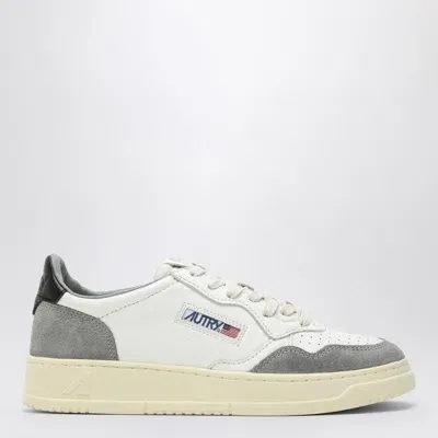 Autry Medalist Sneakers In Grey/white Leather And Suede