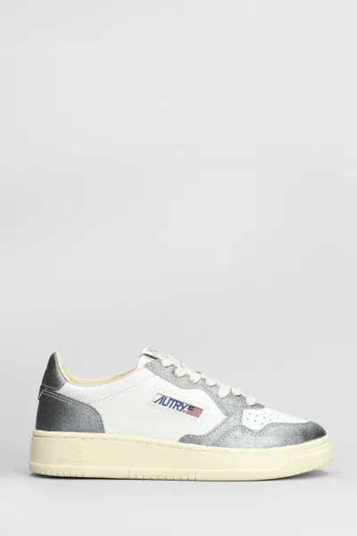 Autry Medalist Sneakers In Silver