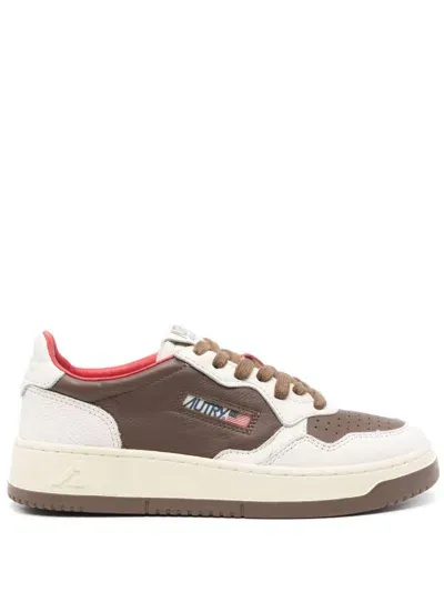 Autry Medalist Sneakers In Brown