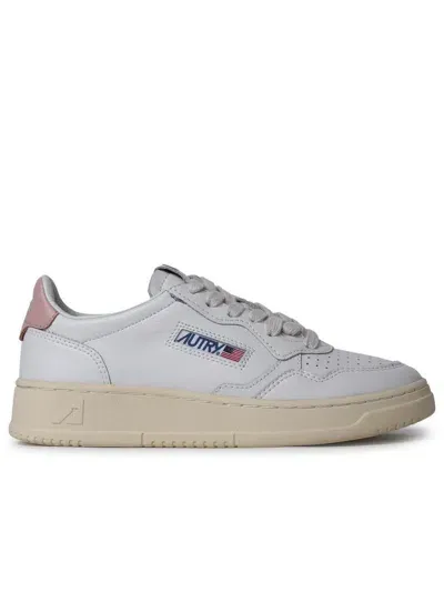 Autry Medalist Sneakers In White