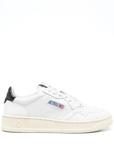 Autry Medialist Low Leather Sneakers