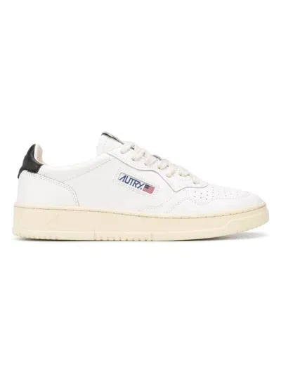 Autry Aulmll22 Leather Sneakers In White