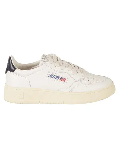 Autry Sneakers In White