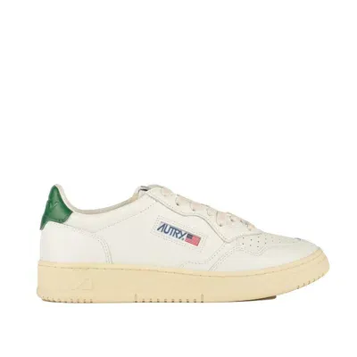 Autry Sneakers Medalist Low In White Leather And Green Heel