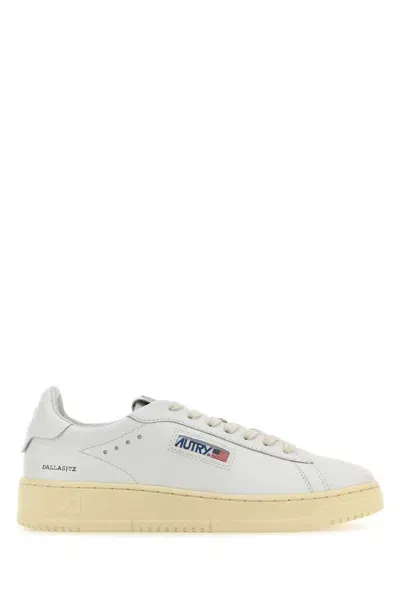 Autry Sneakers In White