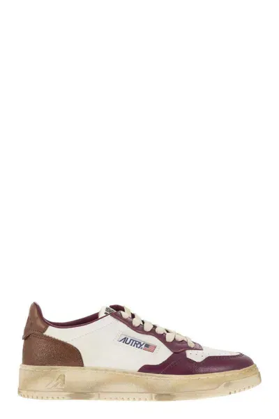 Autry Medalist - Super Vintage Trainers In White/bordeaux