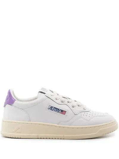 Autry Sneakers Medalist Basse In Pelle In White