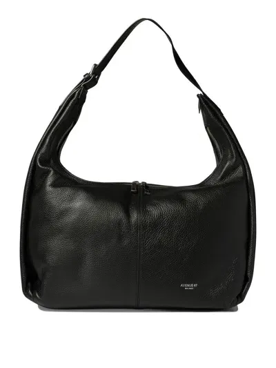 Avenue 67 "amelia" Shoulder Bag In Black