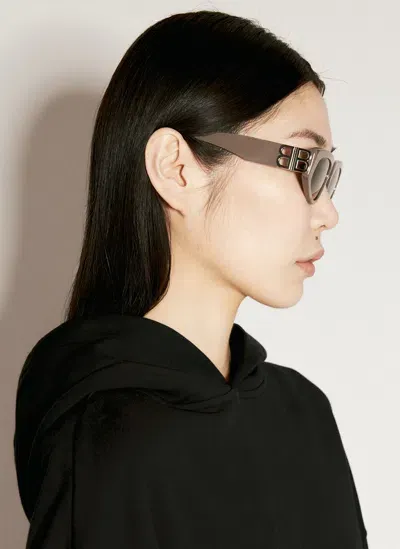 Balenciaga Dynasty D-frame Sunglasses In Grey