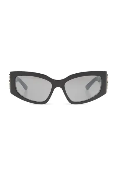 Balenciaga Eyewear Bossy Cat In Grey