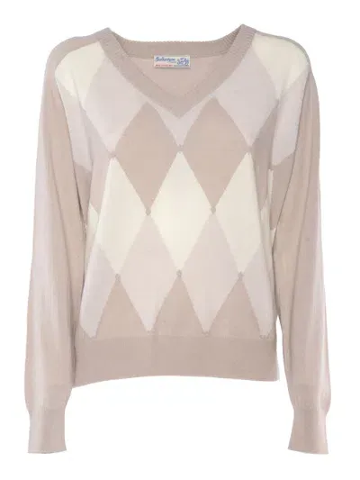 Ballantyne V Neck Pullover In Beige