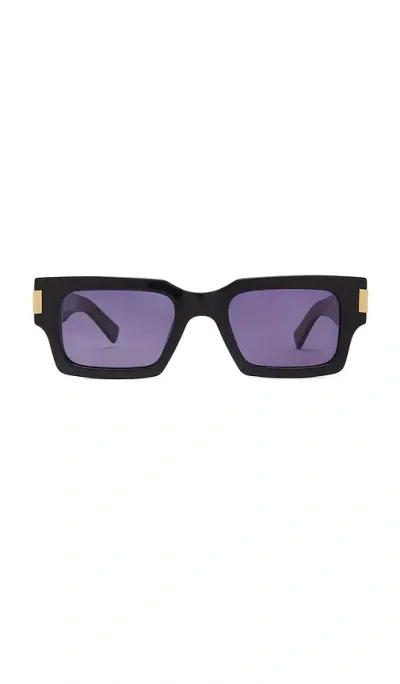 Banbe The Sara Sunglasses In Black & Jet