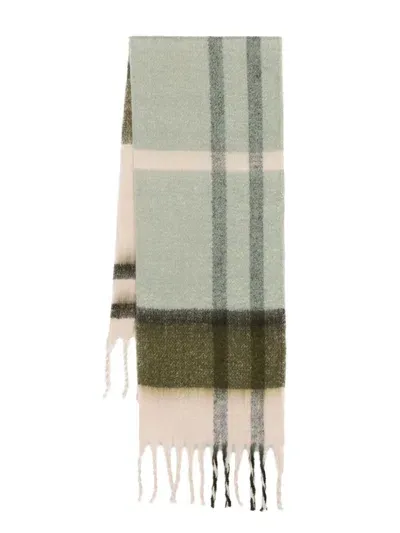 Barbour Isla Scarf In Green