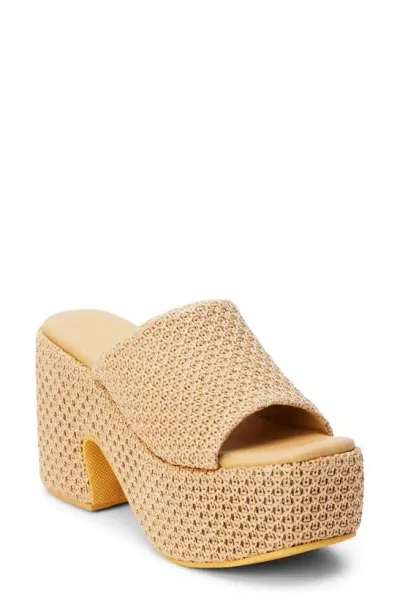 Beach By Matisse Como Platform Sandal In Tan