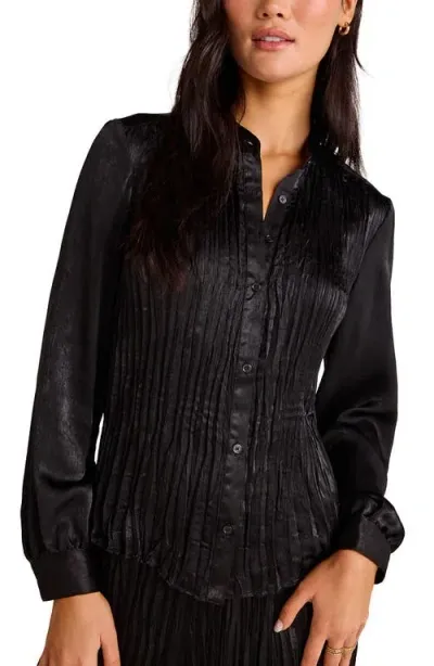 Bella Dahl Pleated Button-up Shirt In Black