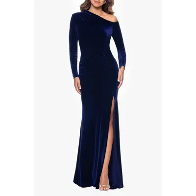 Betsy & Adam One-shoulder Long Sleeve Velvet Gown In Sapphire