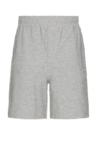 Beyond Yoga Take It Easy Short In Silver Mist