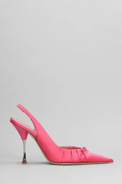 Blumarine Carla 104 Pumps In Fuxia Satin In Pink