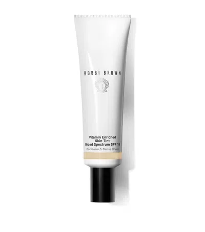 Bobbi Brown Vitamin Enriched Skin Tint In White