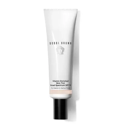 Bobbi Brown Vitamin Enriched Skin Tint In White