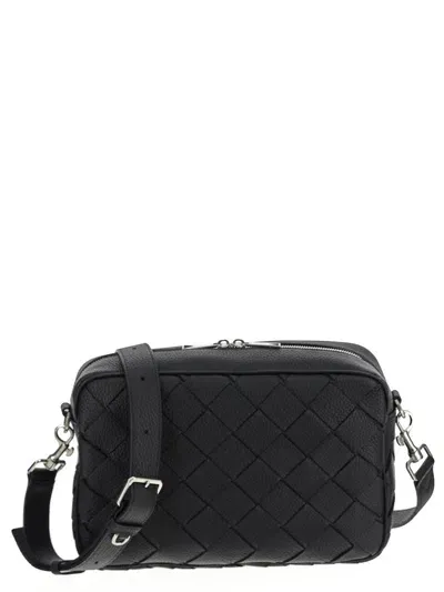 Bottega Veneta Camera Bag Intrecciato Media In Black