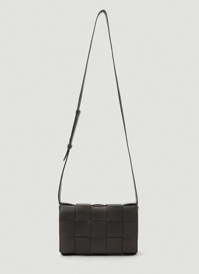 Bottega Veneta Cassette Shoulder Bag In Black